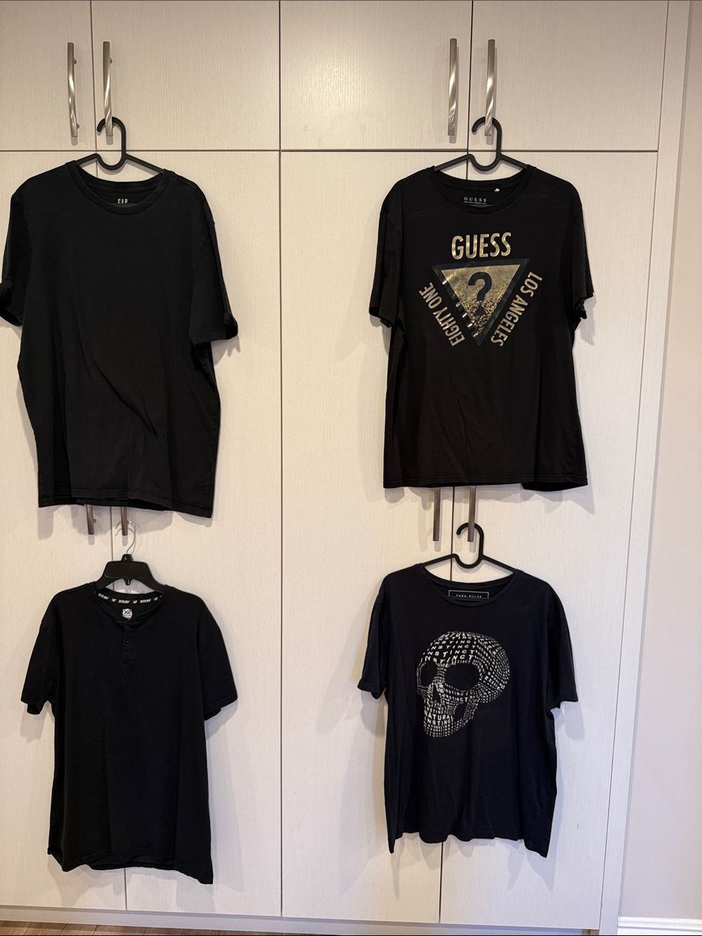 Guess Black Graphic Tee Set with Gold Logo bundle 4
